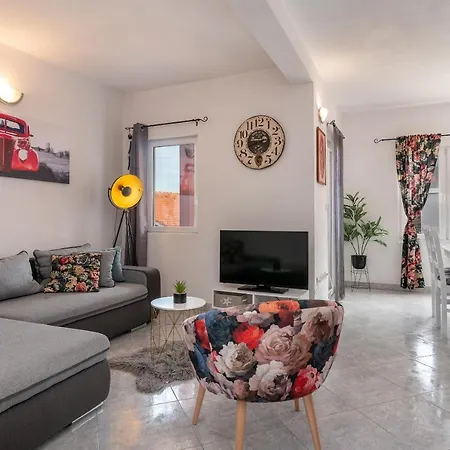 Holiday Villa Nostra Trogir Exterior photo